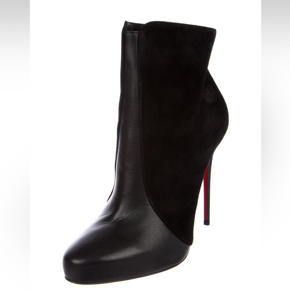 🚨Authentic Christian Louboutin booties w/ box and dust bag